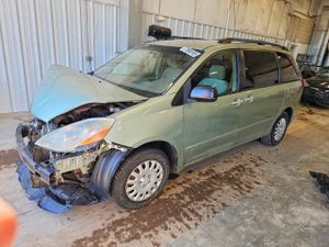 Toyota Sienna CE 3.5L 6 2008