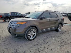 Ford Explorer XLT 3.5L 6 2015