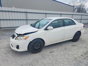 Toyota Corolla BASE 1.8L 4 2013