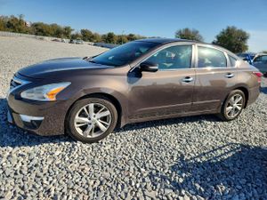 Nissan Altima 2.5 2.5L 4 2015