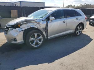 Toyota Venza LE 3.5L 6 2013