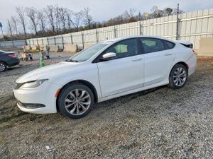 Chrysler 200 2.4L 4 2015