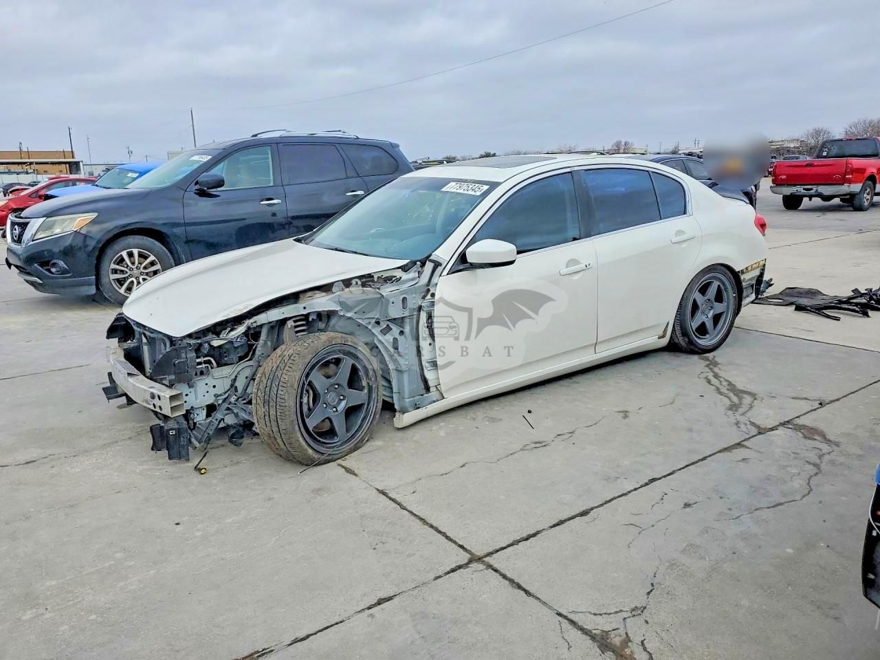 Infiniti G37 BASE 3.7L 6 2013