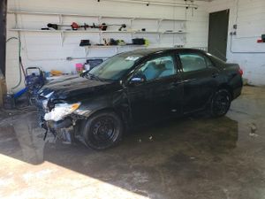 Toyota Corolla BASE 1.8L 4 2010