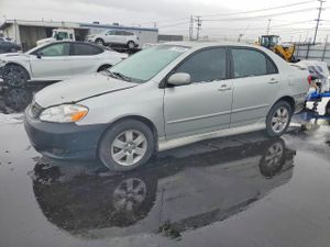 Toyota Corolla CE 1.8L 4 2004