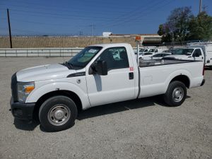 Ford F-250 SUPER DUTY 6.2L 8 2013
