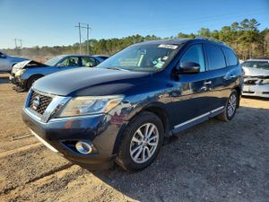 Nissan Pathfinder S 3.5L 6 2014