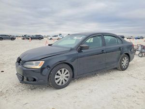 Volkswagen Jetta 2.0L 4 2014