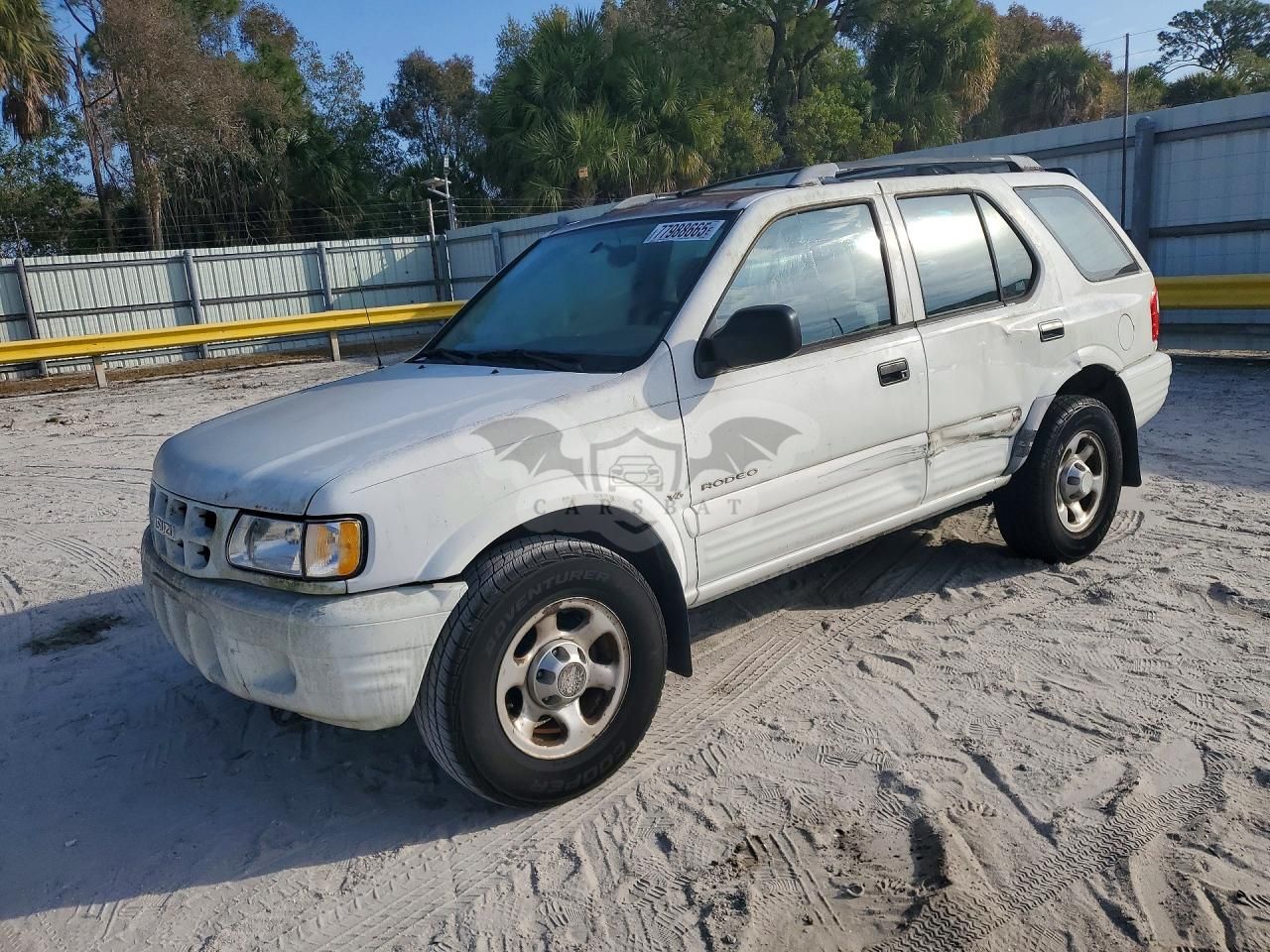 Isuzu Rodeo S 3.2L 6 2000