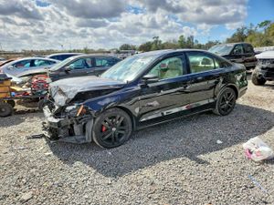 Volkswagen Jetta 2 L 4 2015