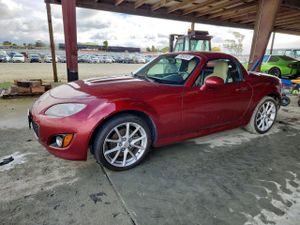 Mazda MX-5 (Miata) 2.0L 4 2010