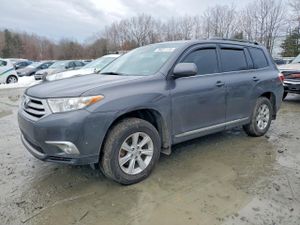 Toyota Highlander BASE 3.5L 6 2011