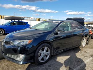 Toyota Camry BASE 2.5L 4 2012