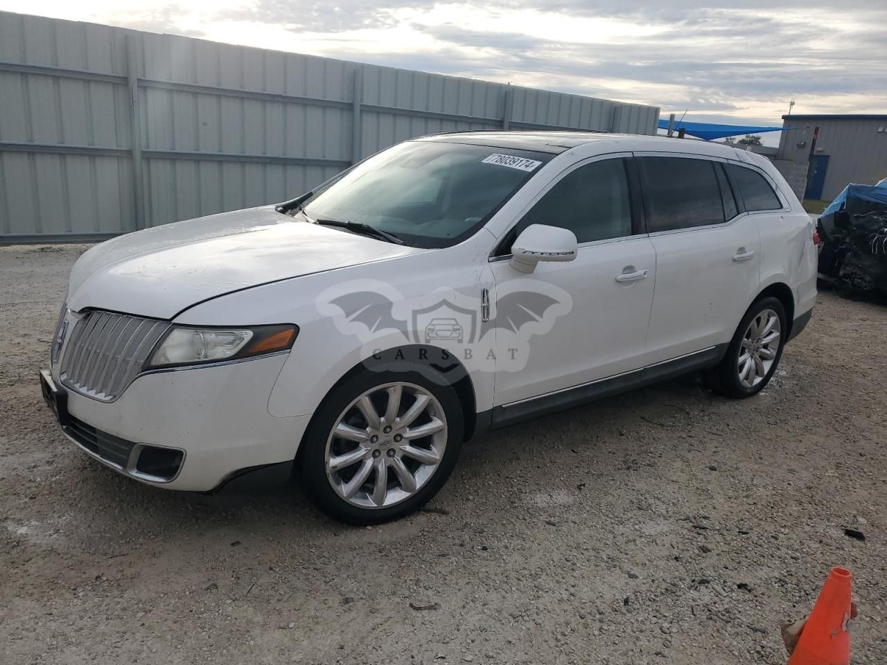 Lincoln MKT 3.7L 6 2011