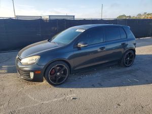 Volkswagen Golf 2.0L 4 2010