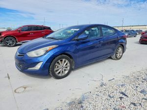 Hyundai Elantra SE 1.8L 4 2015