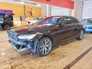 Volvo S90 2.0L 4 2017