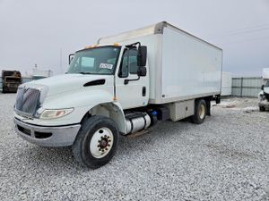 International DuraStar / 4000 6.7L 6 2015