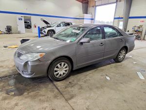 Toyota Camry LE 2.4L 4 2005