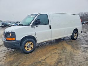 GMC Savana G2500 4.8L 8 2011