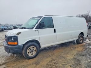 GMC Savana G2500 4.8L 8 2011