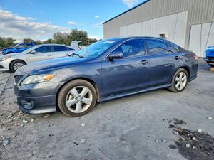 Toyota Camry BASE 2.5L 4 2011