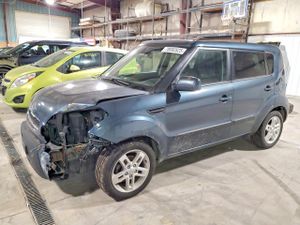 Kia Soul + 2.0L 4 2011