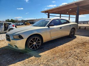 Dodge Charger 5.7L 8 2013