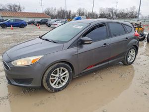 Ford Focus SE 2.0L 4 2015