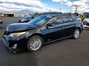Toyota Avalon HYBRID 2.5L 4 2013