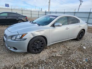 Nissan Maxima S 3.5L 6 2014