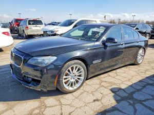 BMW 7 Series XI 4.4L 8 2013