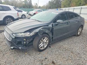 Ford Fusion SE 2.5L 4 2015
