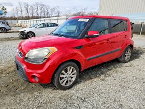Kia Soul 2.0L 4 2012