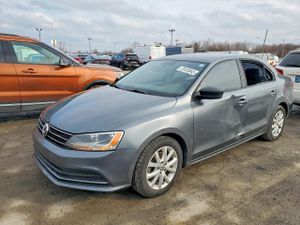 Volkswagen Jetta SE 1.8L 4 2015