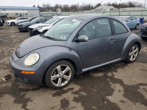 Volkswagen Beetle 2.5L OPTION PACKAGE 2 2.5L 5 2006