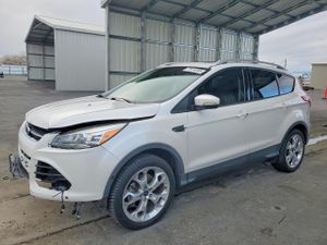 Ford Escape TITANIUM 2.0L 4 2015