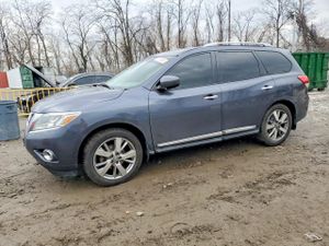 Nissan Pathfinder S 3.5L 6 2013