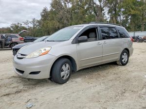 Toyota Sienna CE 3.3L 6 2006