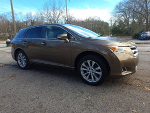 Toyota Venza LE 2.7L 4 2014