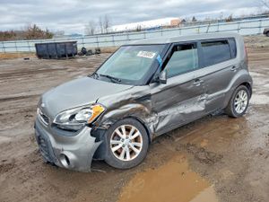 Kia Soul 2.0L 4 2013