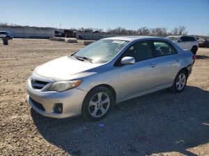 Toyota Corolla 1.8L 4 2012