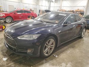 Tesla Model S 2014