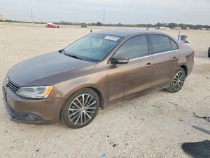 Volkswagen Jetta TDI 2.0L 4 2011