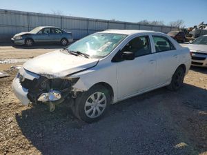 Toyota Corolla BASE 1.8L 4 2010