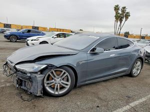 Tesla Model S 2014