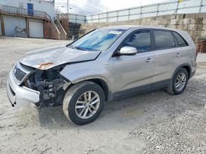 Kia Sorento LX 2.4L 4 2015