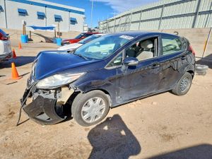 Ford Fiesta SE 1.6L 4 2013