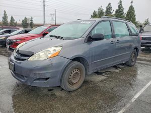Toyota Sienna CE 3.3L 6 2006