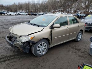 Toyota Corolla BASE 1.8L 4 2010